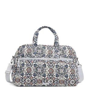NWT Vera Bradley LISBON MEDALLION Medium Traveler Carry On Bag
